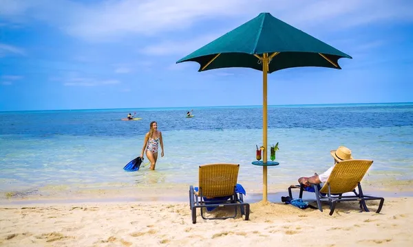 Full Day Great Barrier Reef & Green Island Combo