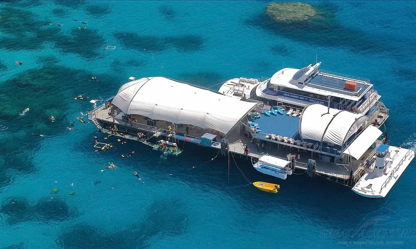 Full Day Great Barrier Reef & Green Island Combo