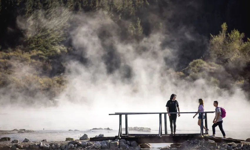 Hells Gate Geothermal and Mud Spa Day Tour Ex Auckland - Book Now | Experience Oz