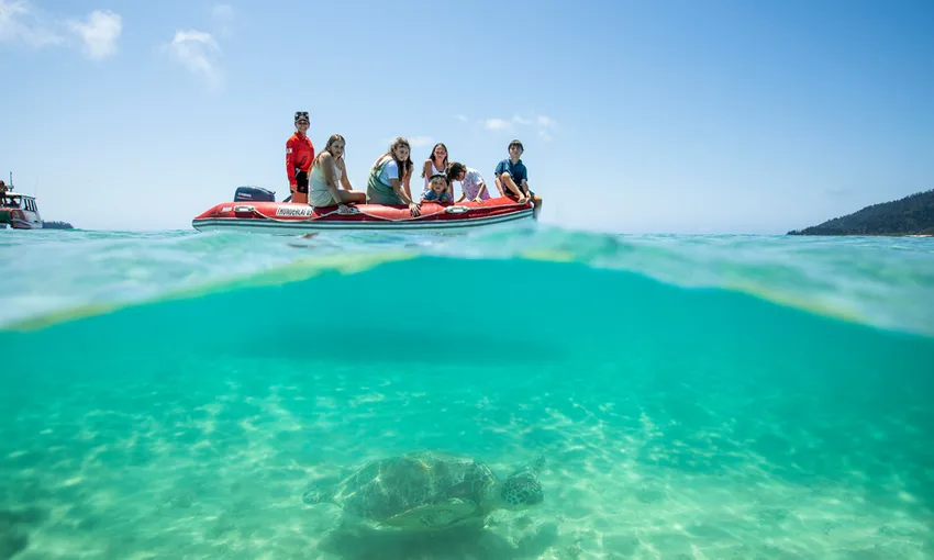 Tongarra Full Day Day Sail & Snorkel - Whitsundays | Experience Oz