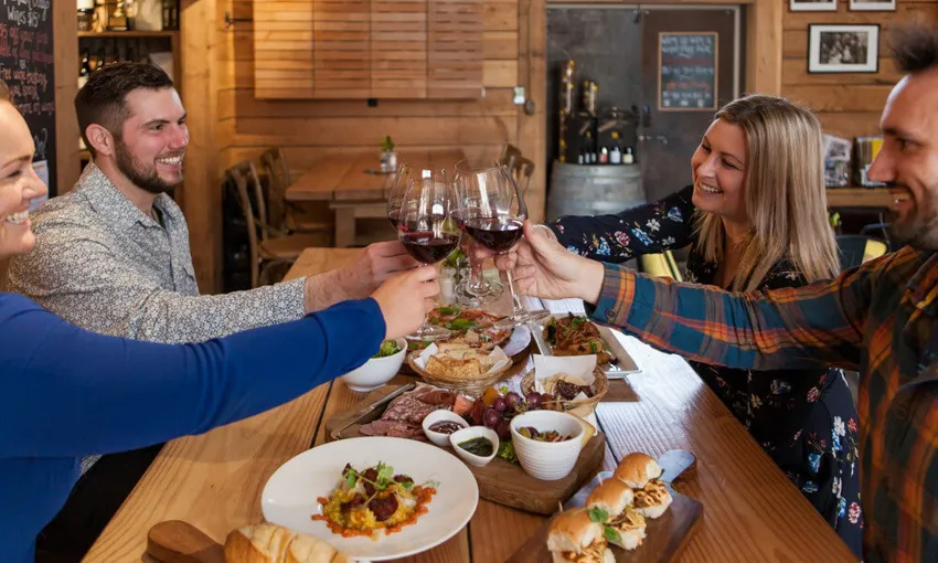 Queenstown Wine Sampler Tour - Book Now | Experience Oz