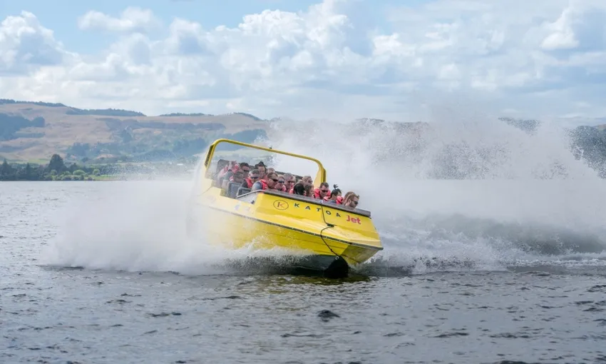 Rotorua Jet Boat Rides - Book Now | Experience Oz + NZ
