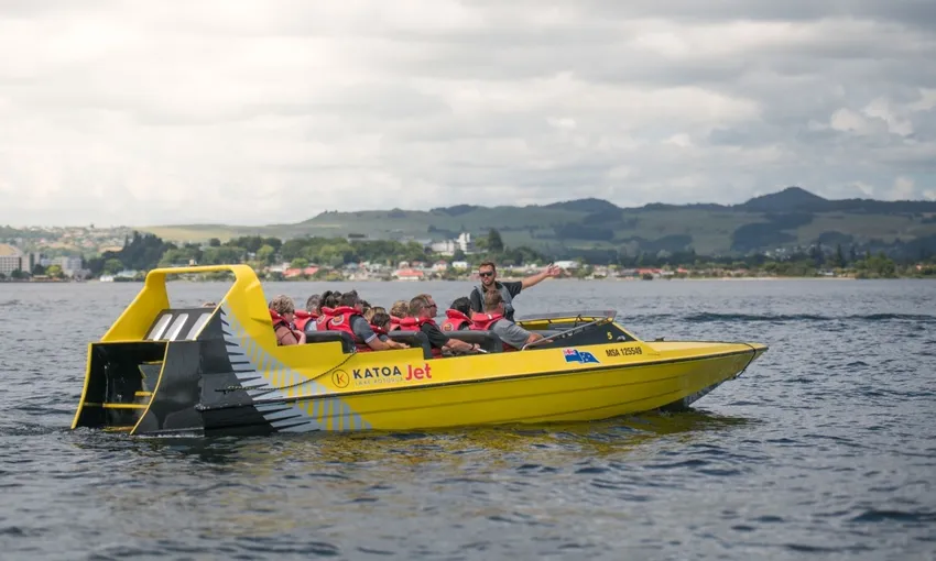 Rotorua Jet Boat Rides - Book Now | Experience Oz + NZ