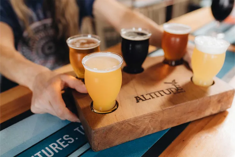 Half Day Wine and Craft Beer Tour from Queenstown | Experience Oz