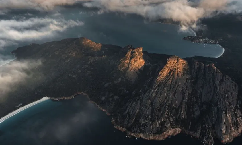 Wineglass Bay Scenic Helicopter Flight - 30 Minutes | Experience OZ