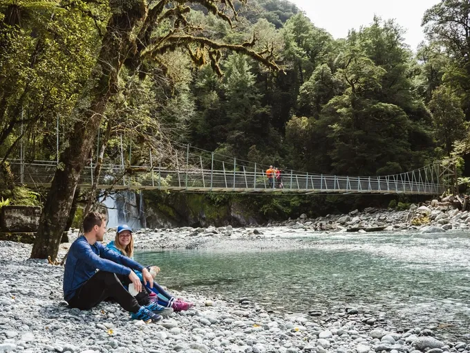 Milford Track Self-Guided Day Walk with Transfers | Experience Oz