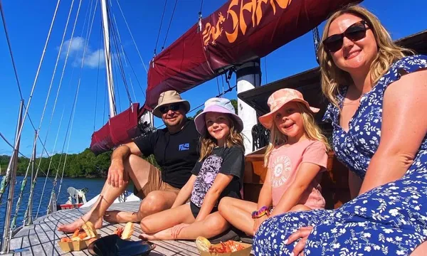 Shaolin Seafood Lunch Sail in Port Douglas