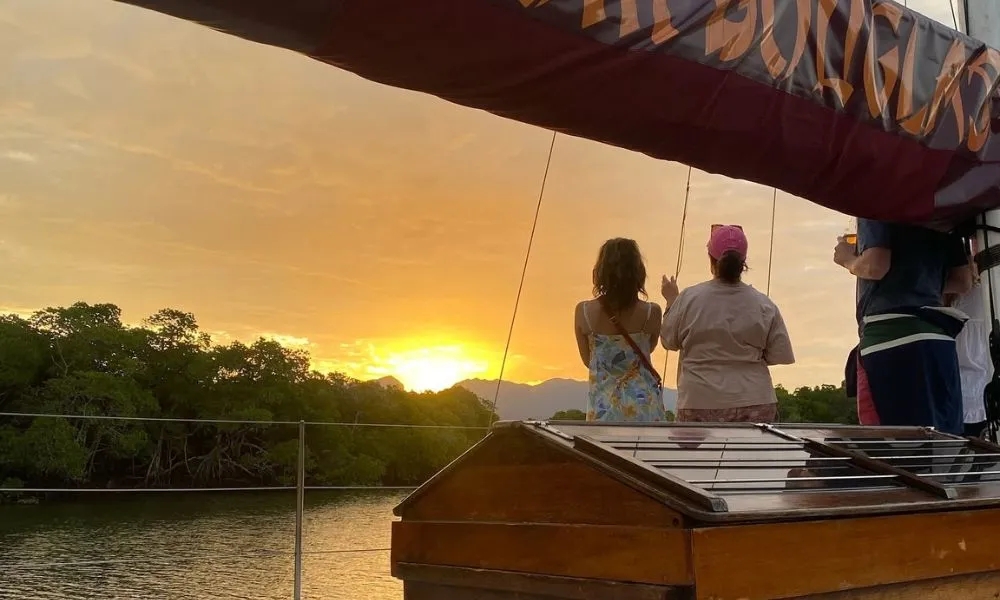 Shoalin Sunset Sail - Book Now | Experience Oz-4