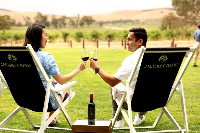Barossa Valley Picnic with Food, Wine and Tasting - Book Now | Experience Oz