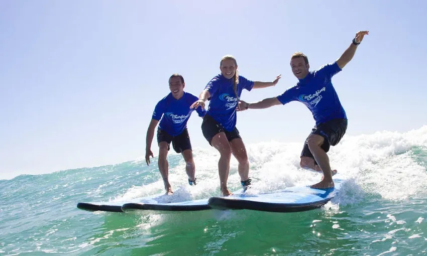 2 Hour Group Surf Lesson in Lennox Heads - Book Now | Experience Oz