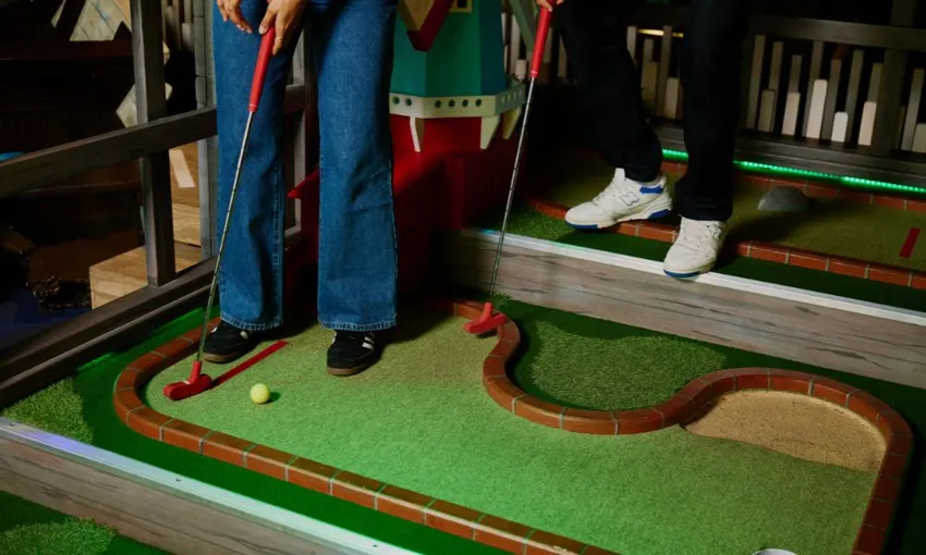 Holey Moley Mini Golf - Chadstone, Melbourne | Experience OZ