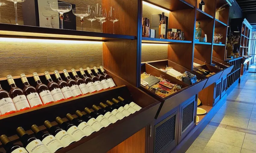 1973 Cadillac Convertible Tour, Swan Valley - For Up to 5