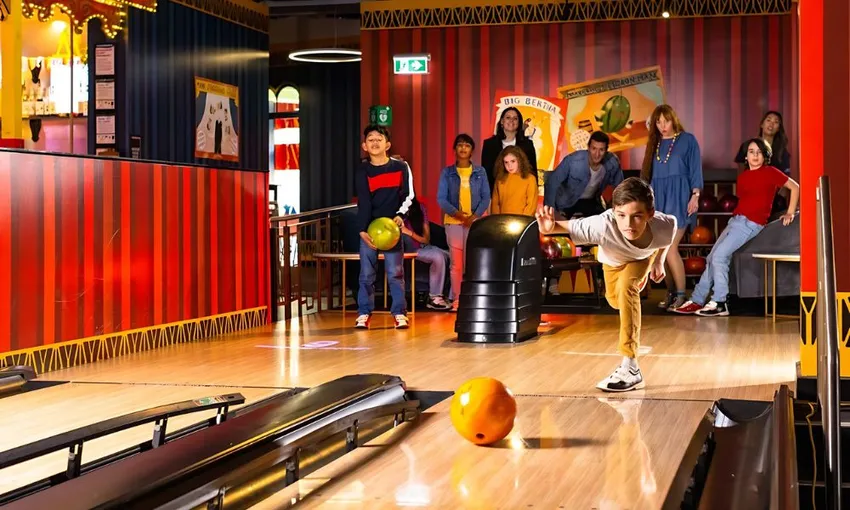Archie Brothers Arcade Game Card and Bowling - Bowen Hills | ExperienceOz
