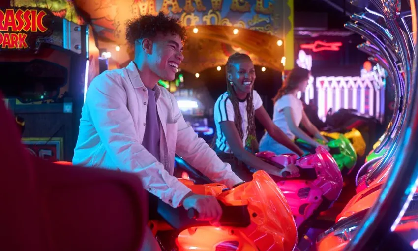 Archie Brothers Arcade Game Card and Bowling - Chadstone