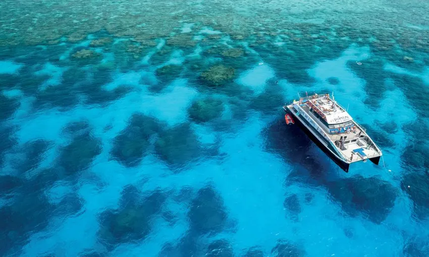 Great Barrier Reef and Fitzroy Island - 2 Day Combo | Experience Oz