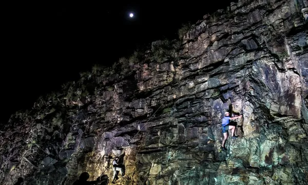 Riverlife Kangaroo Point Twilight Rock Climb