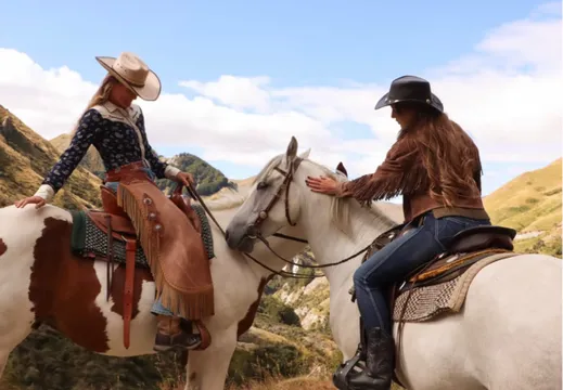 Beginners Horse Riding, 1 Hour - Moke Lake