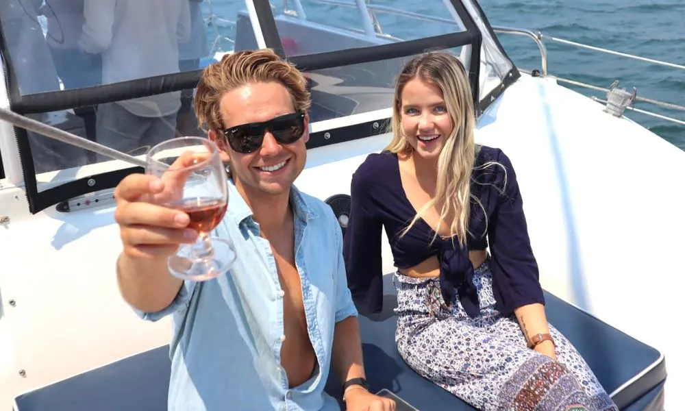 Harbour Highlights & Aussie Bites Catamaran Cruise - 60 Minutes | Experience Oz-4