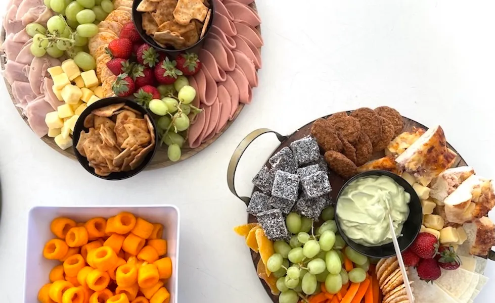 Harbour Highlights & Aussie Bites Catamaran Cruise - 60 Minutes | Experience Oz-7