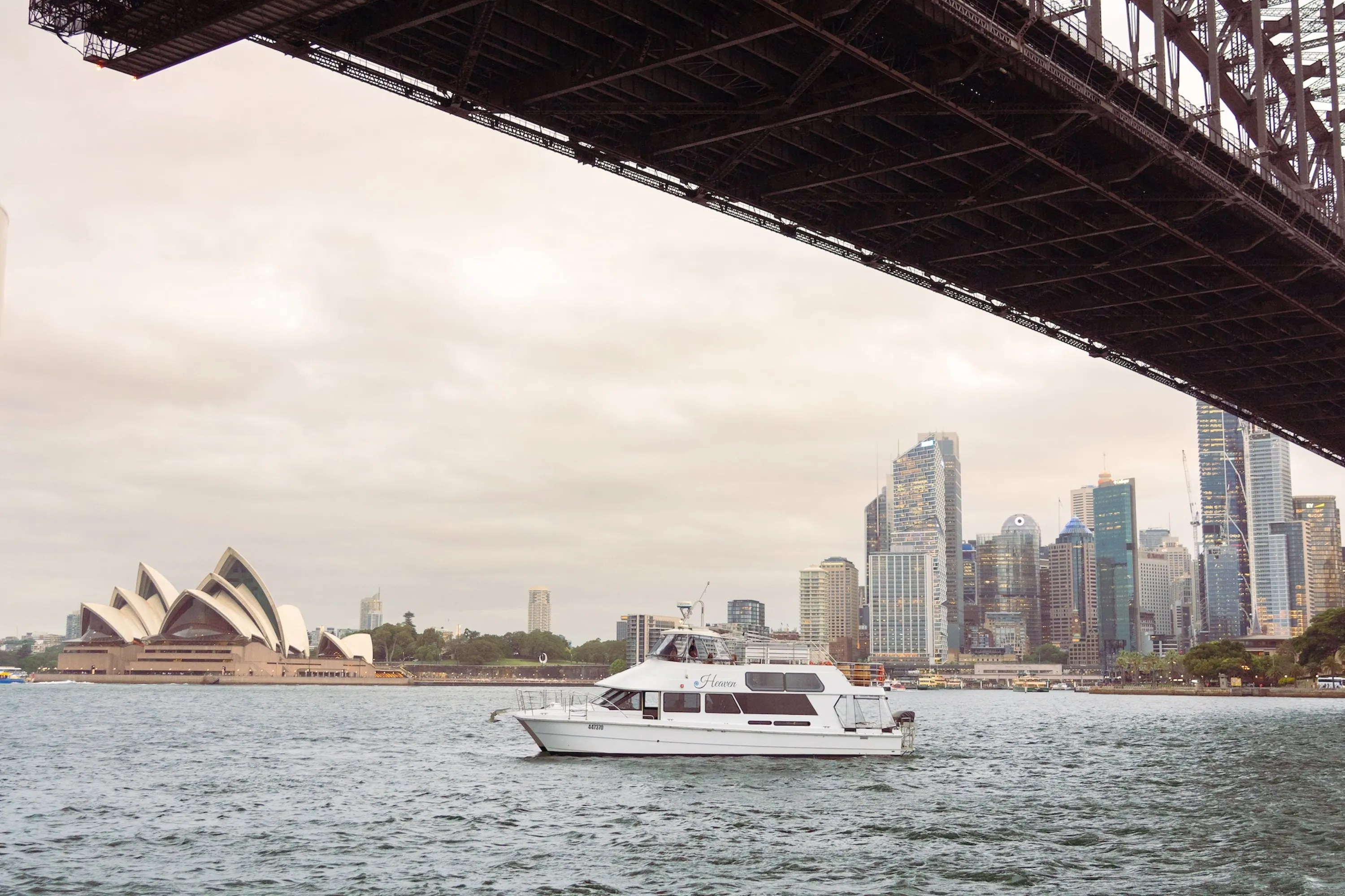 Golden Glow Sunset Sydney Harbour Cruise - 90 Minutes | Experience Oz-7