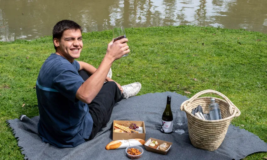 Green Olive Picnic Lunch For Two - Book Now | Experience Oz