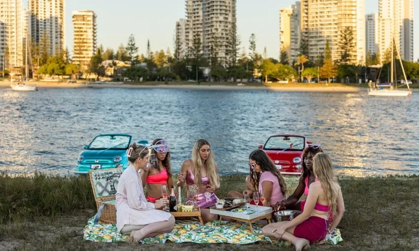 Fiat 500 Boat Tour Gold Coast - 90 Minutes | Experience Oz