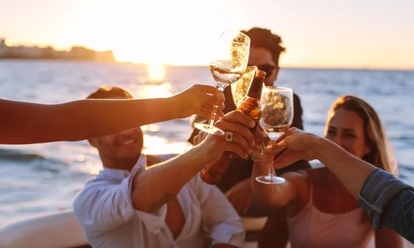 Twilight Gold Coast Sunset Tour & Scenic Cruise | ExperienceOz