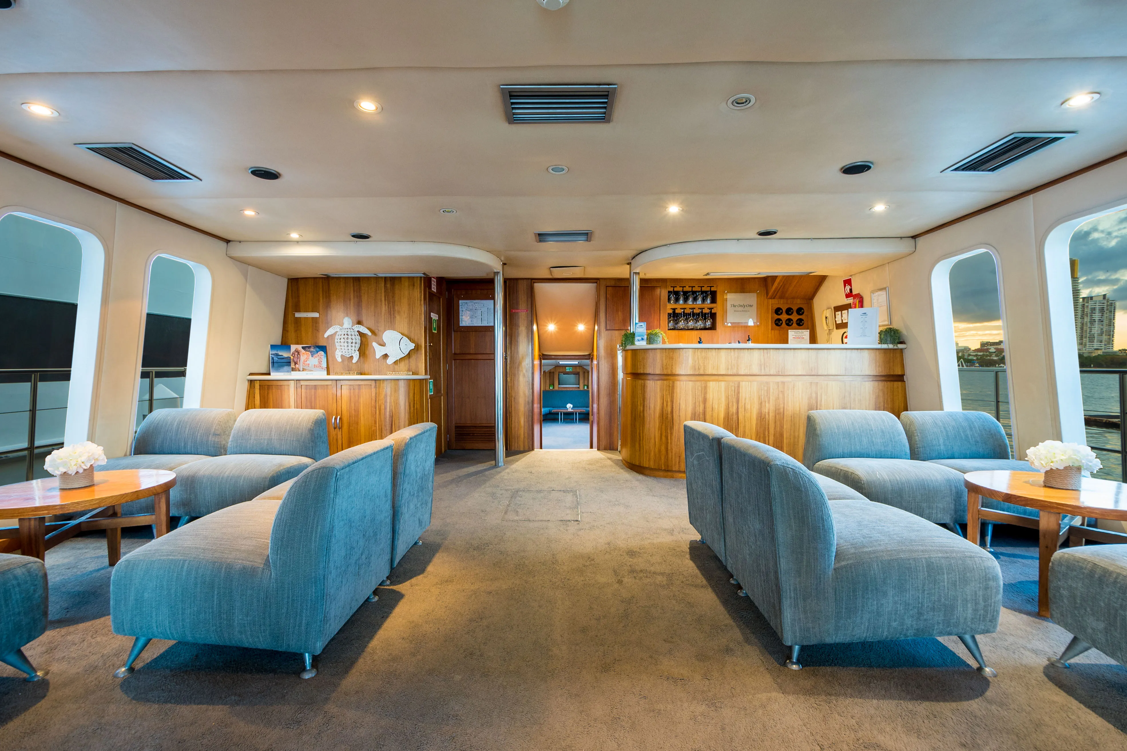 Gold Coast Luxury Sunset Cruise - 2 Hours | ExperienceOz-10