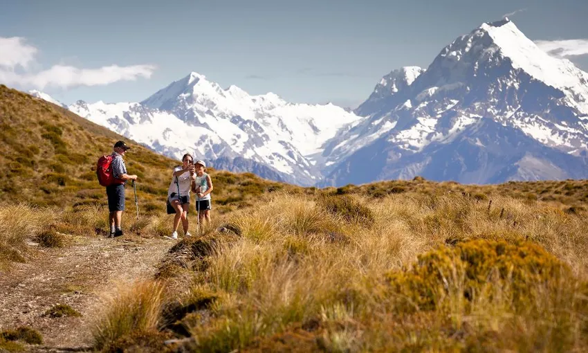 Glentanner High Country Heli Hike - 3.5 Hours | Experience Oz