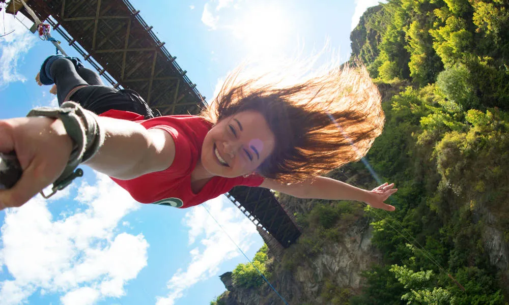 Kawarau Bridge Bungy with Transport from Central Queenstown | Experience OZ-2