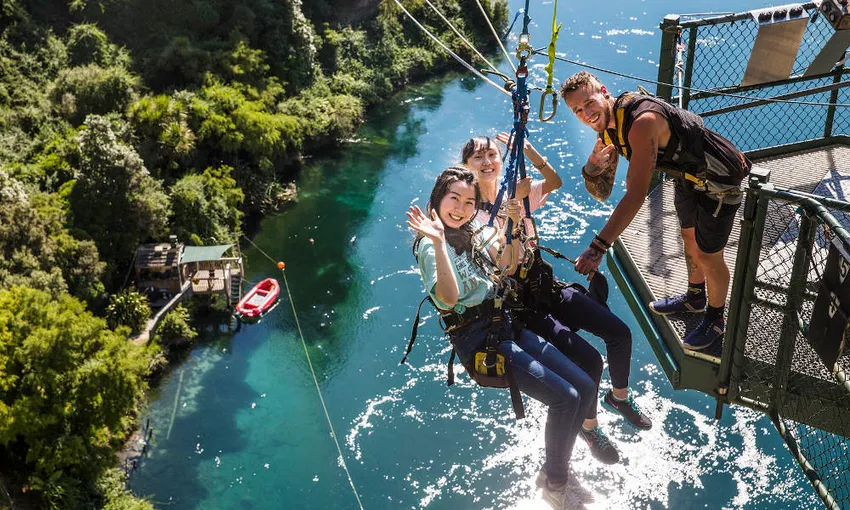Taupo Swing Experience | Experience Oz + NZ