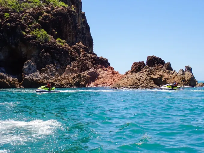 Five Beach Bay Magnetic Island Jet Ski Tour | Experience Oz