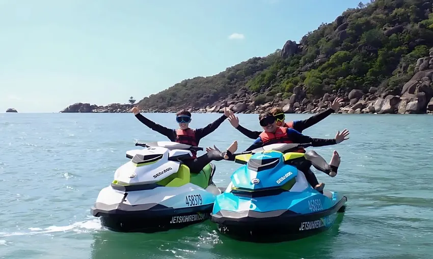 Magnetic Island Jet Ski Hire - 30 Minutes | Experience Oz