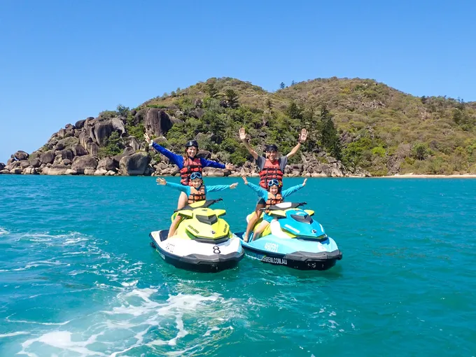 Jet Ski Hire Horseshoe Bay - 1 Hour | Experience Oz