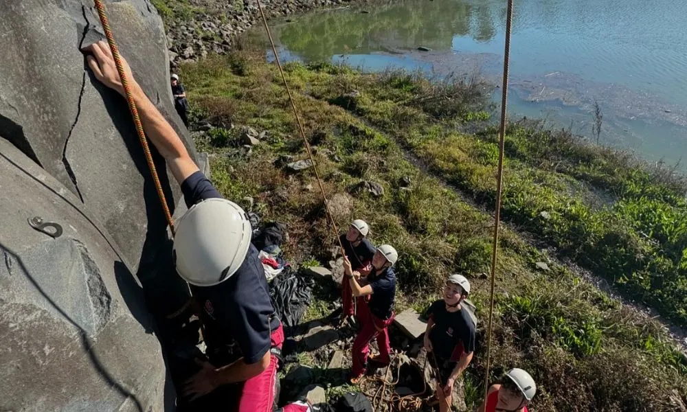 Auckland Guided Outdoor Rock Climbing | Experience Oz + NZ-5