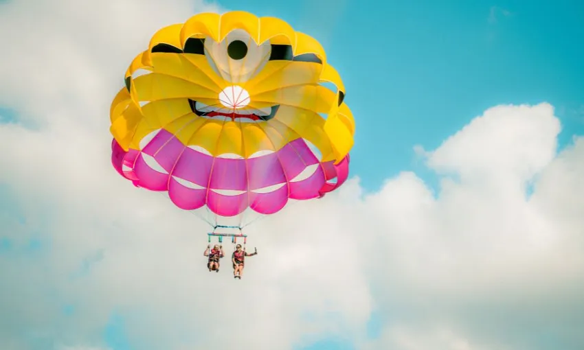 Gold Coast Parasail - Solo, Tandem and Triple