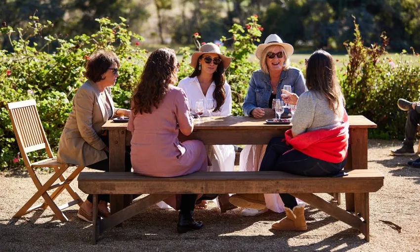 Coal River Wine Hopper Tour from Hobart - Full Day | ExperienceOz