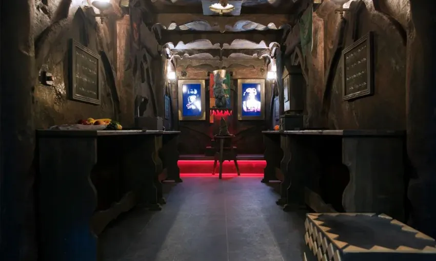 The MindTrap Escape Rooms at The Big Banana | Experience OZ