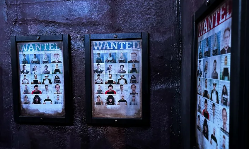 The MindTrap Escape Rooms at The Big Banana | Experience OZ