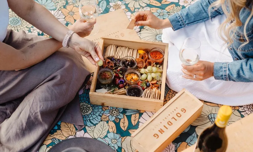 Golding Wines Luxury Picnic in the Hills - For 2 | Experience Oz