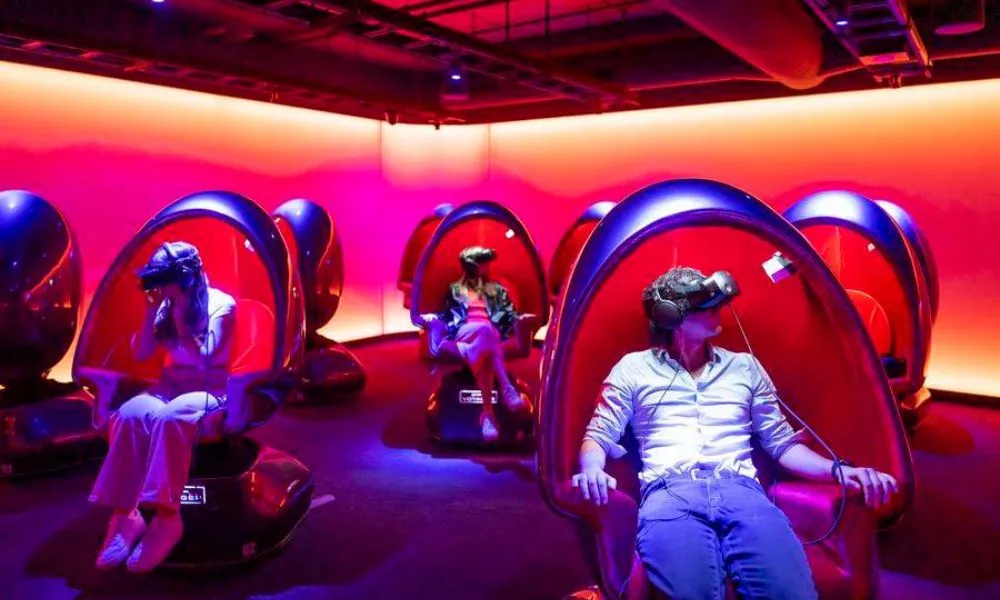 Melbourne Skydeck Altitude Dining Experience - 90 Minutes | ExperienceOz-3