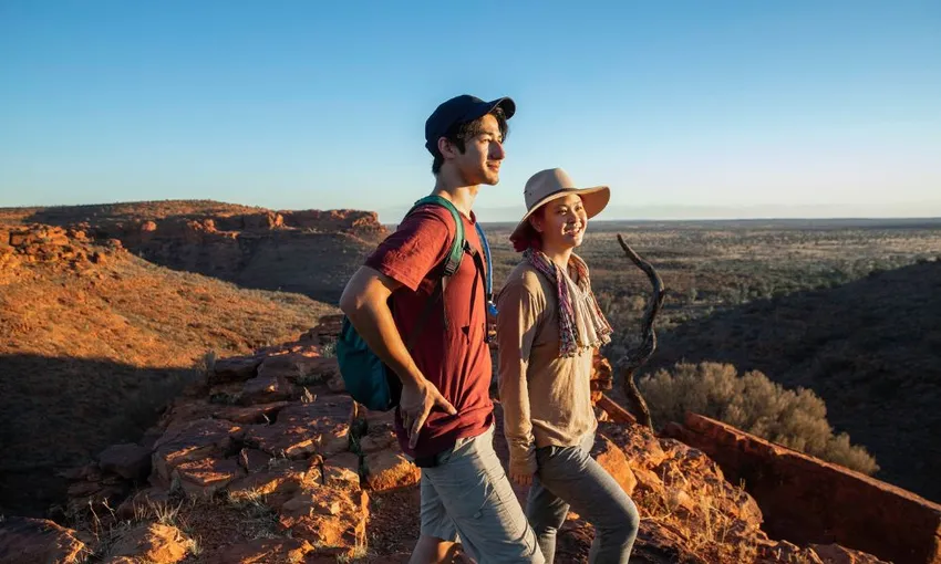 Uluru, Kata Tjuta & Kings Canyon Tour - 3 Days | Experience Oz