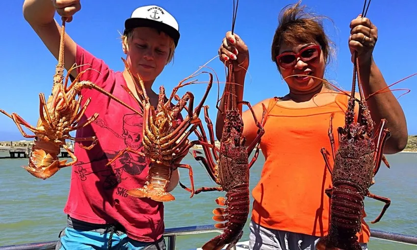 Kalbarri Rock Lobster Catch and Keep Tour - 2 Hours | Experience Oz