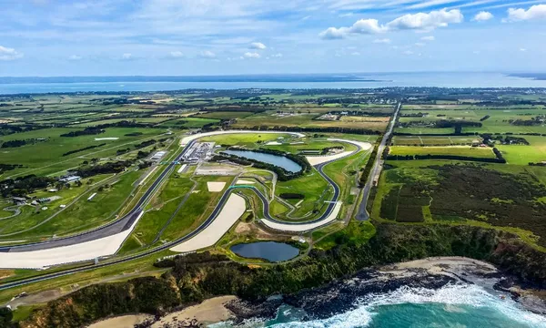 Rhyll, Cowes and Grand Prix Circuit Heli Flight - 12 Minutes