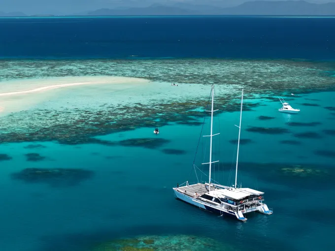Great Barrier Reef Sail and Snorkel Cruise from Cairns | Experience Oz