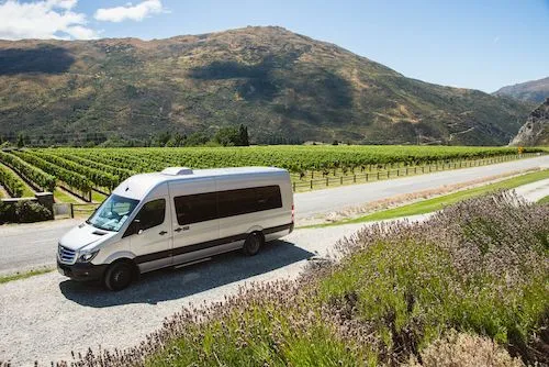 Helicopter Landing and Wine Sampler Tour from Queenstown - Full Day | Experience OZ