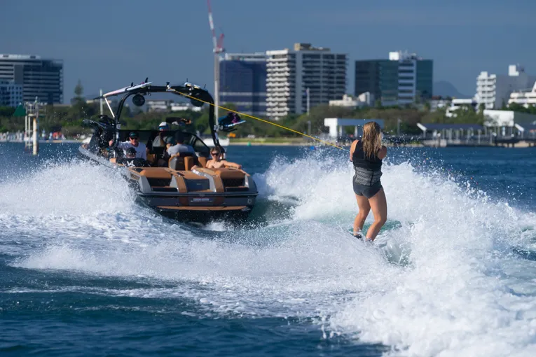 Private Gold Coast Wake & Surf Tour - Half Day | Experience Oz