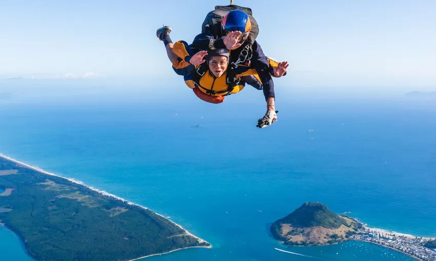 Mount Maunganui Peninsula 15,000ft Skydive | Experience Oz + NZ