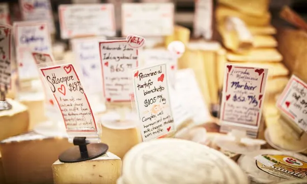 Queen Victoria Market Foodie Tour - 2 Hours 
