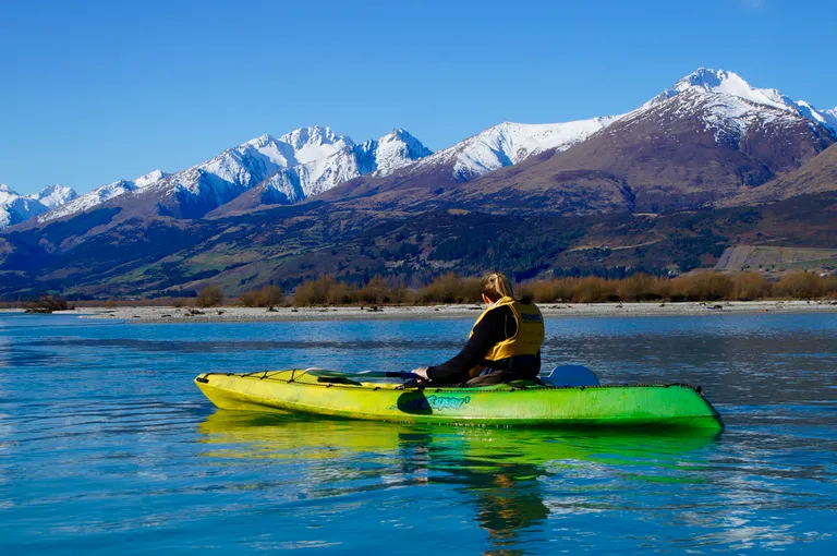Lake Wakatipu Guided Kayak Tour - Book Now | Experience Oz + NZ